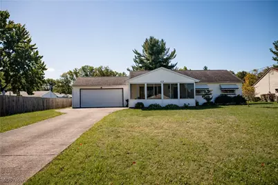 5109 W Elmwood Avenue, Austintown, OH 44515 - Photo 1