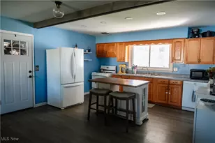 5109 W Elmwood Ave, Austintown, OH 44515 - Photo 5