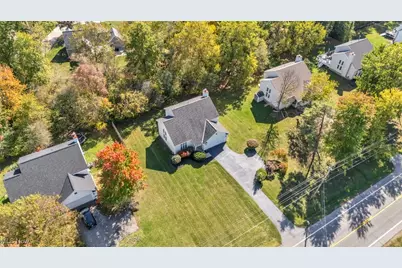 9840 Johnnycake Ridge Road, Mentor, OH 44060 - Photo 27