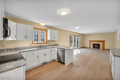 9840 Johnnycake Ridge Road, Mentor, OH 44060 - Photo 3