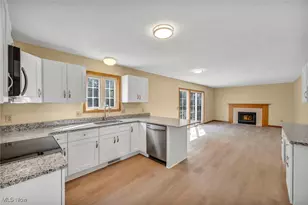 9840 Johnnycake Ridge Rd, Mentor, OH 44060 - Photo 3