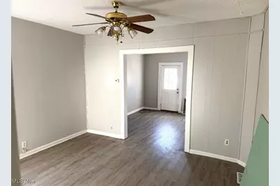 1017 Washington Avenue, Lorain, OH 44052 - Photo 7