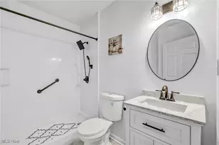 17008 Throckley Ave, Loveland, OH 44128 - Photo 23