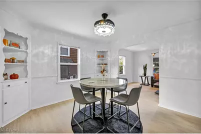 17008 Throckley Avenue, Loveland, OH 44128 - Photo 15