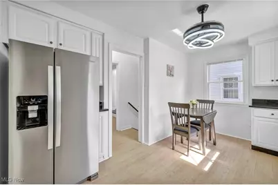 17008 Throckley Avenue, Loveland, OH 44128 - Photo 21