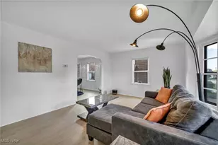 17008 Throckley Ave, Loveland, OH 44128 - Photo 9