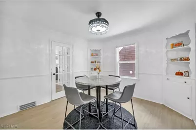 17008 Throckley Avenue, Loveland, OH 44128 - Photo 13