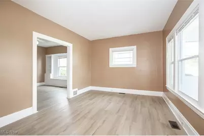 4233 Valley Road, Loveland, OH 44109 - Photo 5