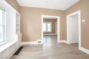 4233 Valley Rd, Loveland, OH 44109 - Photo 9