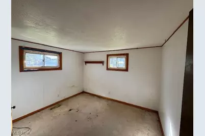 14895 Gar Highway, Chardon, OH 44024 - Photo 9