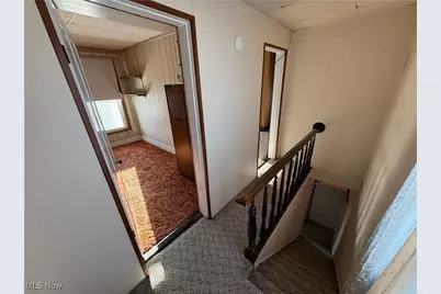 621 Newport Avenue, Uhrichsville, OH 44683 - Photo 35