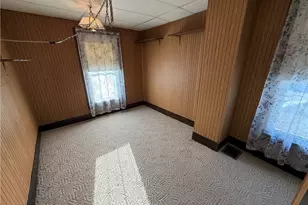 621 Newport Ave, Uhrichsville, OH 44683 - Photo 33