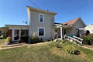 621 Newport Ave, Uhrichsville, OH 44683 - Photo 7