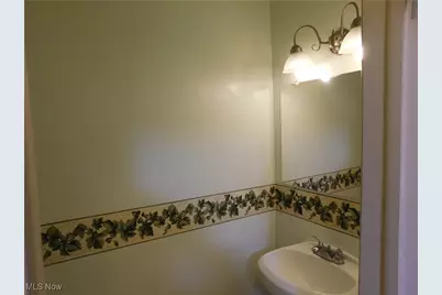 8180 Deepwood Boulevard #9, Mentor, OH 44060 - Photo 9