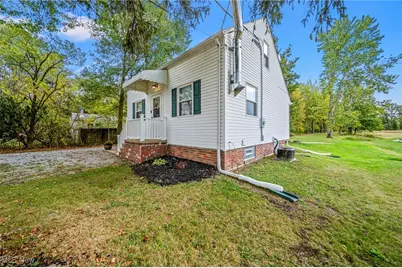 26571 Sprague Road, Columbia Station, OH 44028 - Photo 3