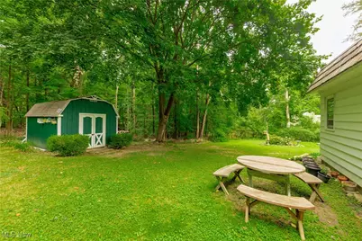 9770 Wrenwood Drive, Kirtland, OH 44094 - Photo 29