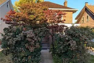 2192 Glenbury Ave, Oakwood, OH 44107 - Photo 1