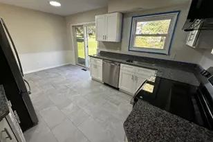 9452 Fairfield Dr, Twinsburg, OH 44087 - Photo 5