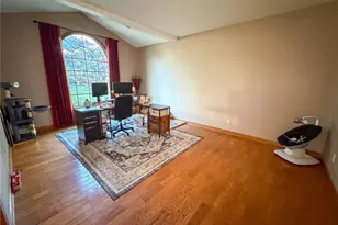 49800 Lantz Ct, East Liverpool, OH 43920 - Photo 9