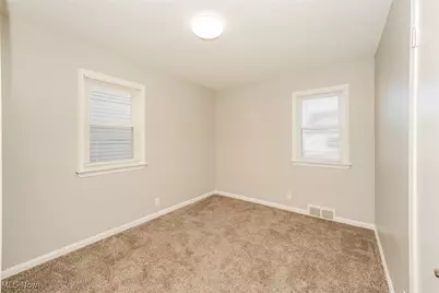 21051 Westport Avenue, Euclid, OH 44123 - Photo 13