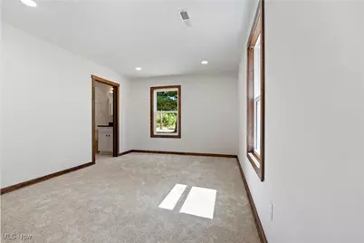 8440 Mapleford Street SW, Navarre, OH 44662 - Photo 11