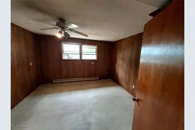 1990 Belfort Avenue NE, Louisville, OH 44641 - Photo 23