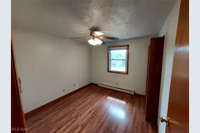 1990 Belfort Avenue NE, Louisville, OH 44641 - Photo 17