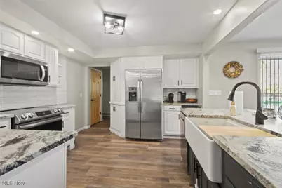 218 Moreland Drive, Canfield, OH 44406 - Photo 5