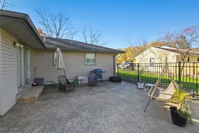 218 Moreland Drive, Canfield, OH 44406 - Photo 3