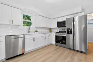 2066 W 105th St, Loveland, OH 44102 - Photo 11