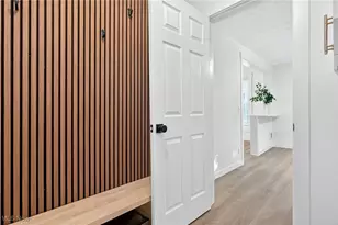 2066 W 105th St, Loveland, OH 44102 - Photo 15