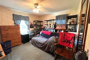 1136 Parkway Blvd, Alliance, OH 44601 - Photo 11