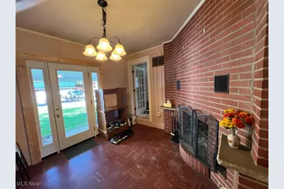 1136 Parkway Boulevard, Alliance, OH 44601 - Photo 3