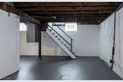 17710 Crestland Road, Loveland, OH 44119 - Photo 25