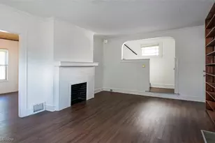 17710 Crestland Rd, Loveland, OH 44119 - Photo 5