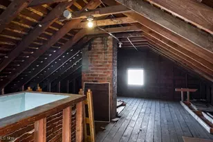 17710 Crestland Rd, Loveland, OH 44119 - Photo 21