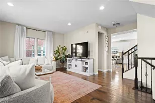 12115 Detroit Ave, Oakwood, OH 44107 - Photo 9