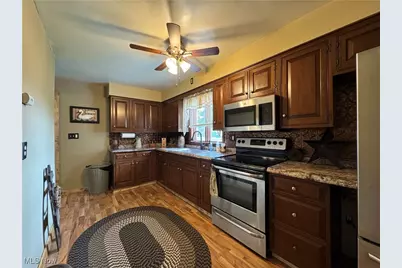56745 Ferryview Road, Martins Ferry, OH 43935 - Photo 7