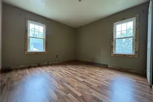 56745 Ferryview Rd, Martins Ferry, OH 43935 - Photo 9