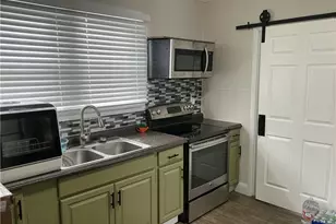 353 N 11th St, Coshocton, OH 43812 - Photo 9