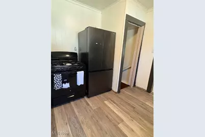 1633 Wakefield Avenue, Youngstown, OH 44514 - Photo 7