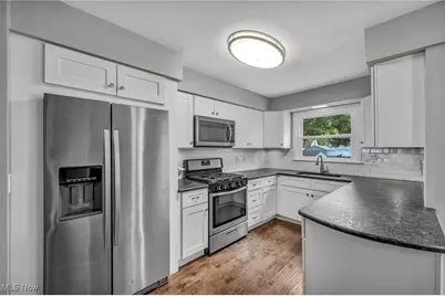 4138 Buckeye Avenue, Willoughby, OH 44094 - Photo 15