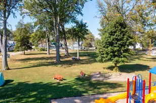 2008 Shore Dr, Huron, OH 44839 - Photo 9