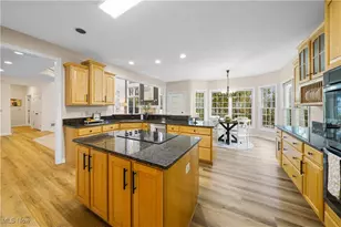 915 Cimarron Ovl, Aurora, OH 44202 - Photo 11