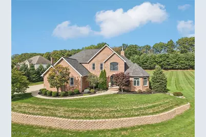 175 Hahns Way, Wadsworth, OH 44281 - Photo 1