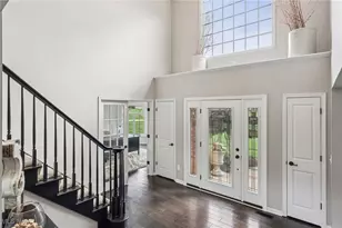 175 Hahns Way, Wadsworth, OH 44281 - Photo 3