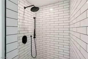 175 Hahns Way, Wadsworth, OH 44281 - Photo 17