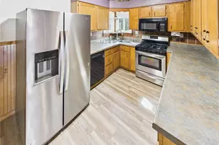 2316 Clement Ave, Parkersburg, WV 26101 - Photo 5