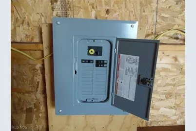 609 Lambert Street, Belpre, OH 45714 - Photo 7