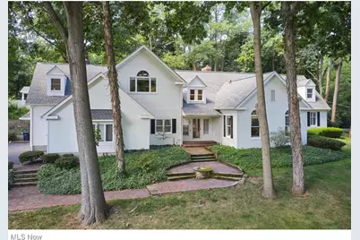 285 Nob Hill Drive, Akron, OH 44303 - Photo 1